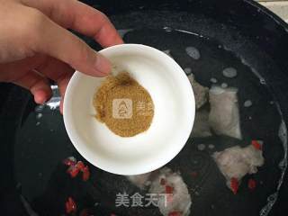 Nourishing Eyesight-chinese Yam and Wolfberry Ribs Soup recipe