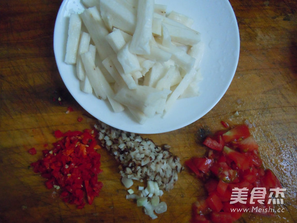 Tomato Sauce and Yam Strips recipe