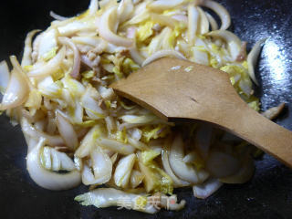 Fried Baby Cabbage with Pork and Onion recipe