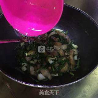 Stir-fried Old Leek recipe