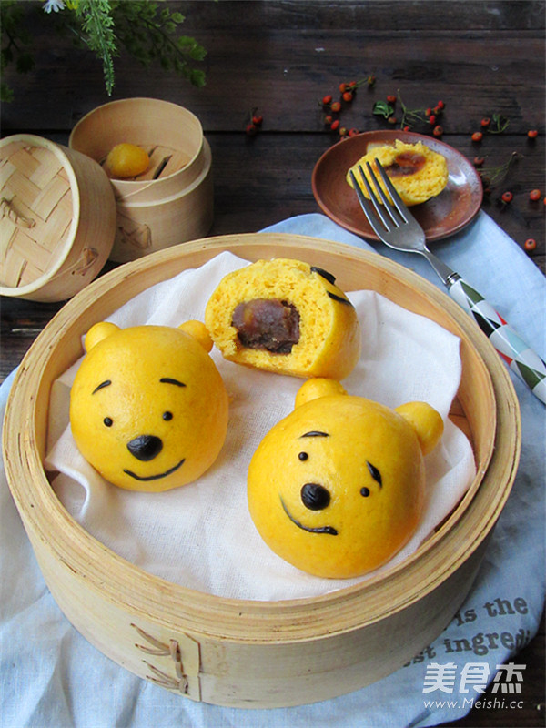 Winnie The Pooh Bean Paste Bun recipe