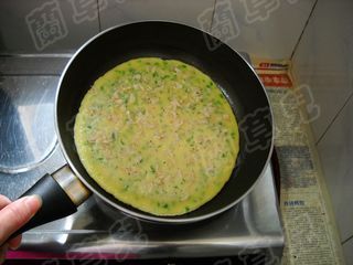 Green Pepper Shrimp Egg Pancake recipe