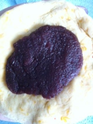 As Sweet and Soft As Bread-pumpkin Bean Paste Cake without A Drop of Oil recipe