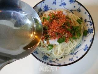 10 Minutes Quick Rice~simple Version of Oil Splashed Noodles recipe