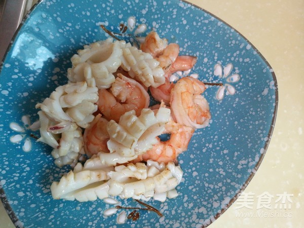 Radish Stewed Seafood recipe
