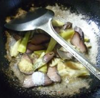 Stir Fried Pork with Bamboo Shoots recipe