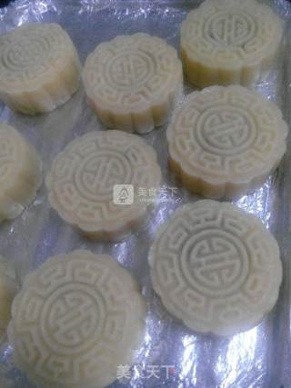 Old-fashioned Five-core Moon Cake recipe