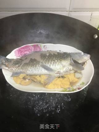 Steamed Crucian Carp recipe
