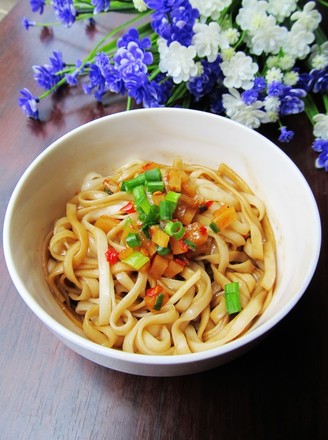 Soy Sauce Noodles with Diced Kohlrabi recipe