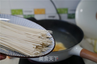 Shrimp and Egg Noodle Soup recipe