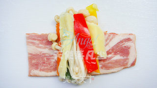 Honey Bacon Color Vegetable Roll recipe
