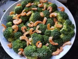 Steamed Broccoli with Dried Shrimp recipe