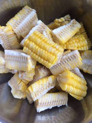 Grilled Corn with Sauce recipe