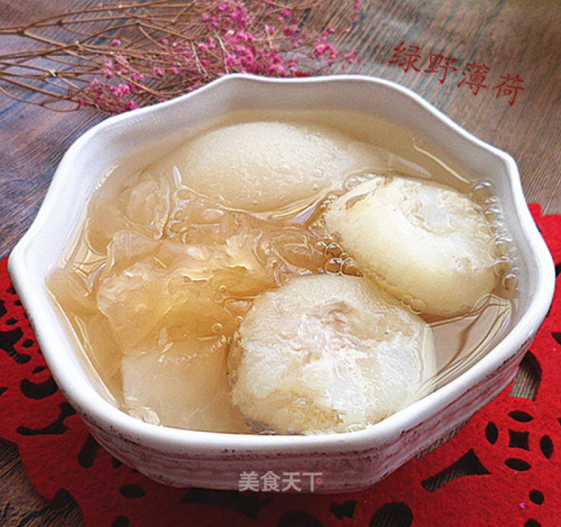 Stewed Water Chestnut Pear with Tremella recipe