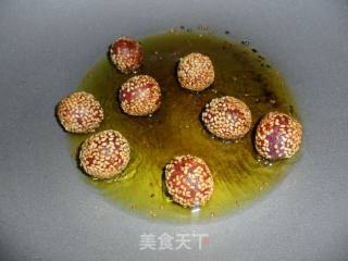 Sesame Glutinous Rice Ball recipe