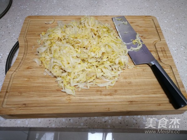 Braised Pork Belly with Sauerkraut recipe