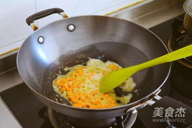 [golden Sands Pumpkin Baked Rice] Dozens of Egg Fried Rice~~~~ recipe