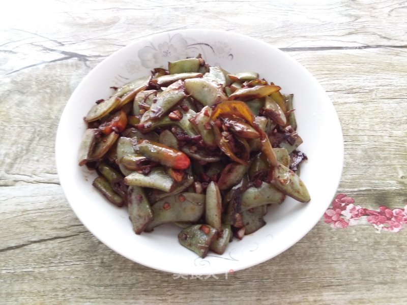 Fried Lentils with Chili recipe