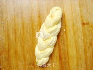 Coconut Hydrangea Bread recipe