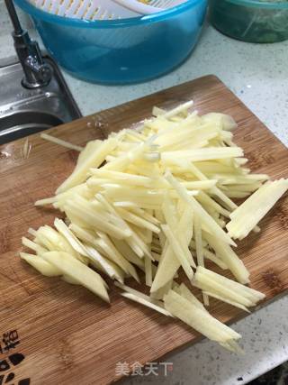 Hot and Sour Potato Shreds recipe