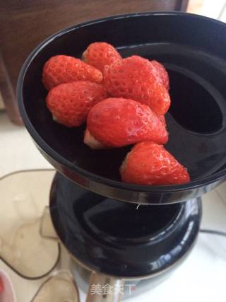 Tomato Strawberry Juice recipe