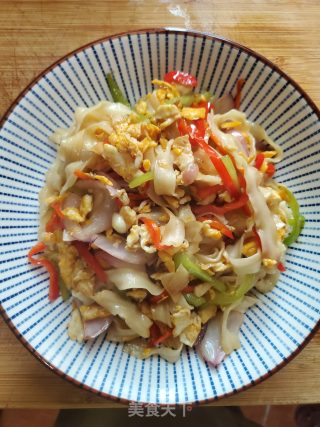 Fried Egg Noodles recipe