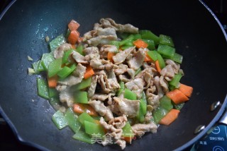 Stir-fried Pork with Lettuce recipe