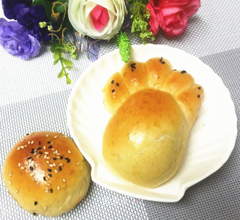 Condensed Milk Pork Floss Small Foot Bread recipe