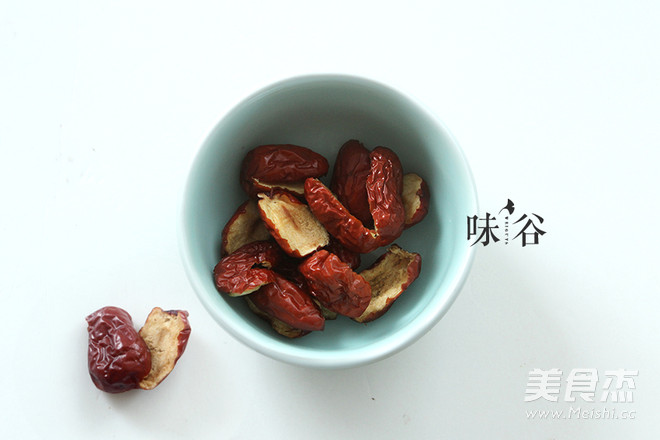 Red Dates Nourishing Blood and Beauty Congee recipe