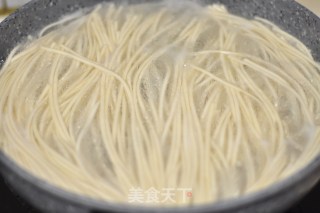 Japanese Pork Bone Hell Noodles recipe