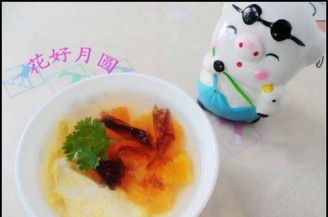 Refreshing Egg Persimmon Soup recipe