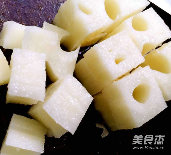 Stir-fried Lotus Root with Minced Beef recipe