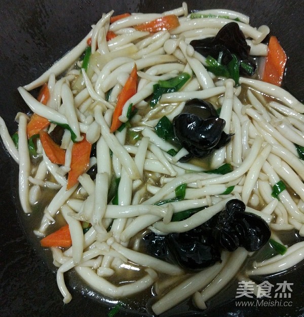 Vegetarian Fried White Jade Mushroom recipe