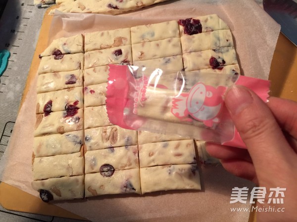 Peanut Cranberry Nougat recipe