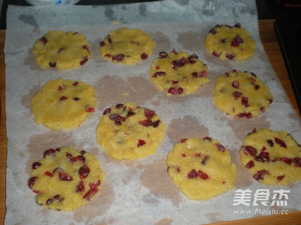 Cranberry Almond Shortbread Cookies recipe