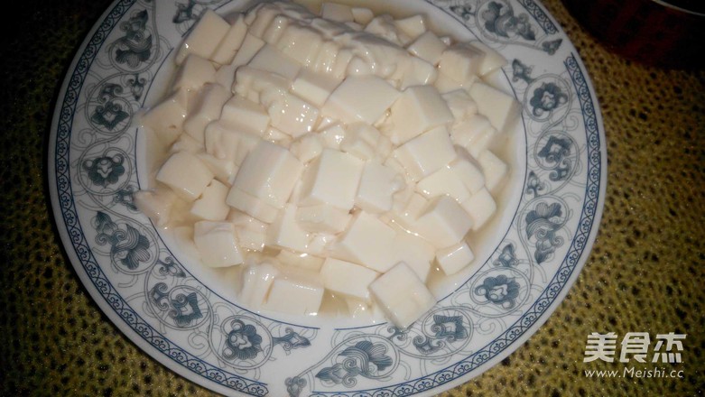 Tofu with Preserved Egg recipe