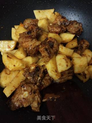 Roasted Pork Ribs with Potatoes recipe