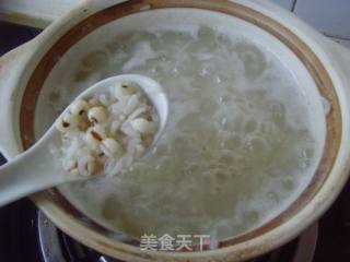 To Invigorate The Spleen and Invigorate Qi---yam Coix Seed Gorgon Congee recipe