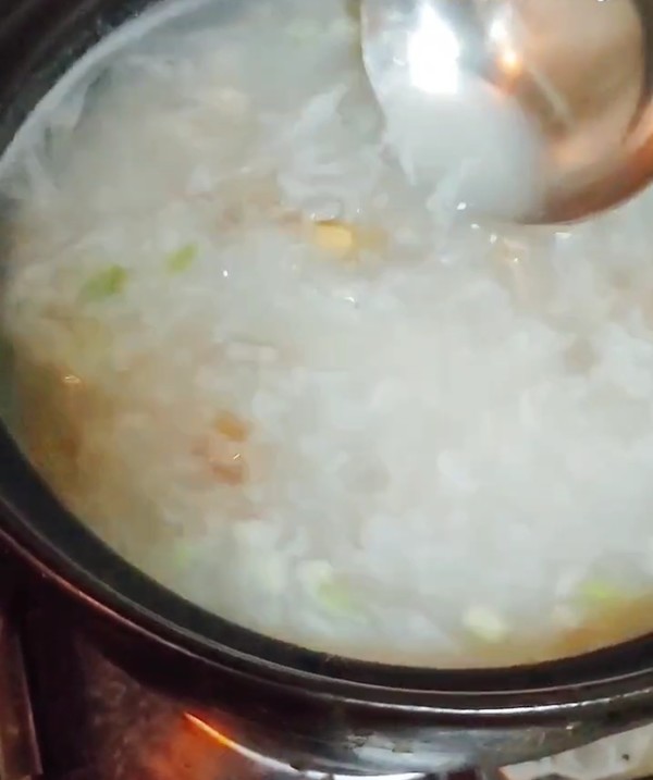 Congee with Preserved Egg and Lean Meat recipe