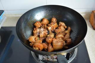 Braised Pork Tail with Chestnuts recipe