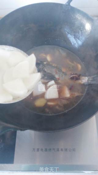 Braised Sea Black Fish with Radish recipe