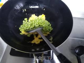 Fried Edamame with Fungus and Egg recipe