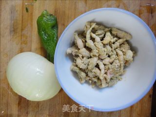 Fried Bean Dan with Onion recipe