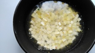 Shepherd's Purse Shrimp Tofu Soup recipe