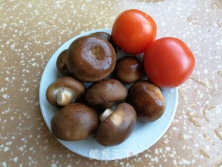 Tomato and Mushroom Egg Soup recipe