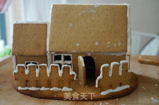 Gingerbread House (a House Built Every Christmas) recipe