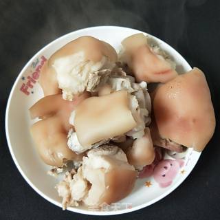 Peanut Stewed Trotter recipe