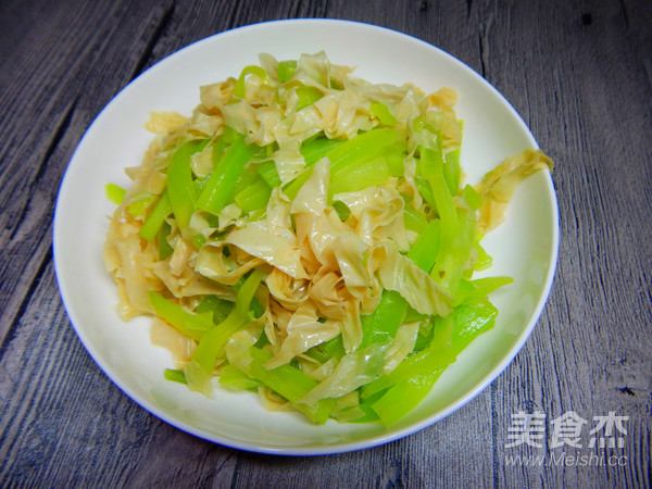 Stir-fried Bean Curd with Lettuce recipe