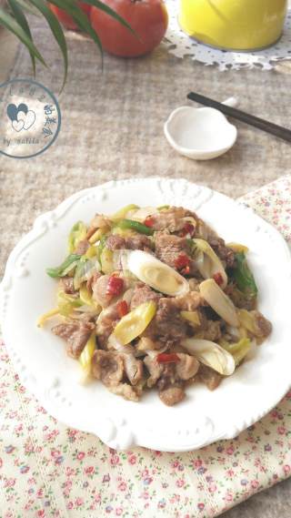 Stir-fried Lamb with Scallions recipe