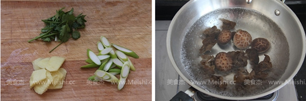 Sea Cucumber Clam Nourishing Soup recipe